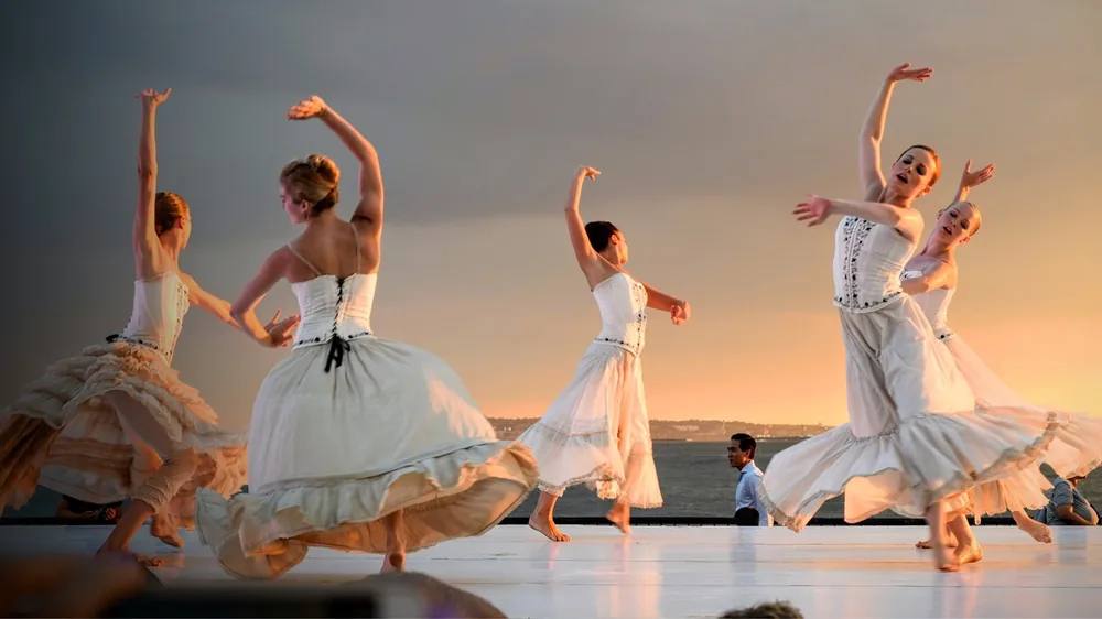 dancers
